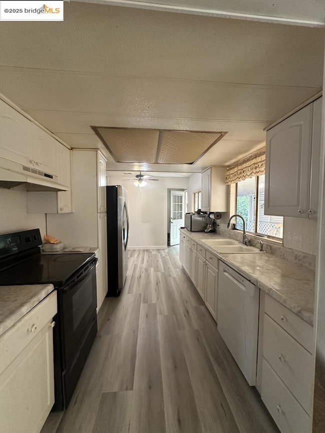 30 Calle Susana, Elk Grove, CA 95624 - photo 7