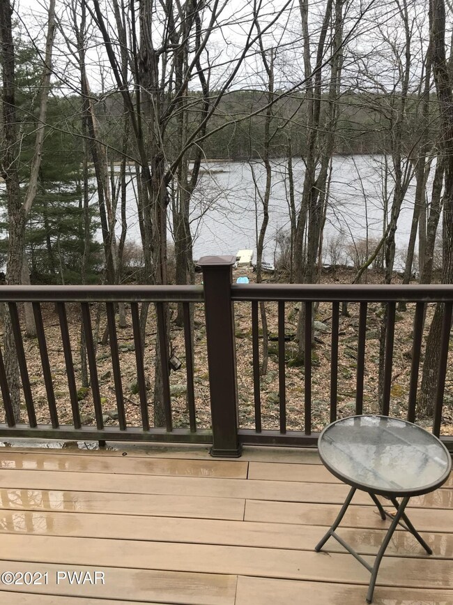 360 Tink Wig Dr, Hawley, PA 18428 - photo 4