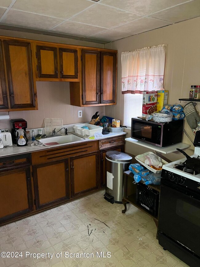 1274 Snyder Ave unit L 23, Scranton, PA 18504 - photo 6