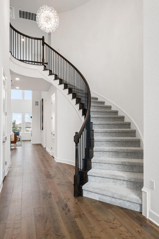 224 Abbeyville Walk, Briarcliff, TX 78669 - photo 5