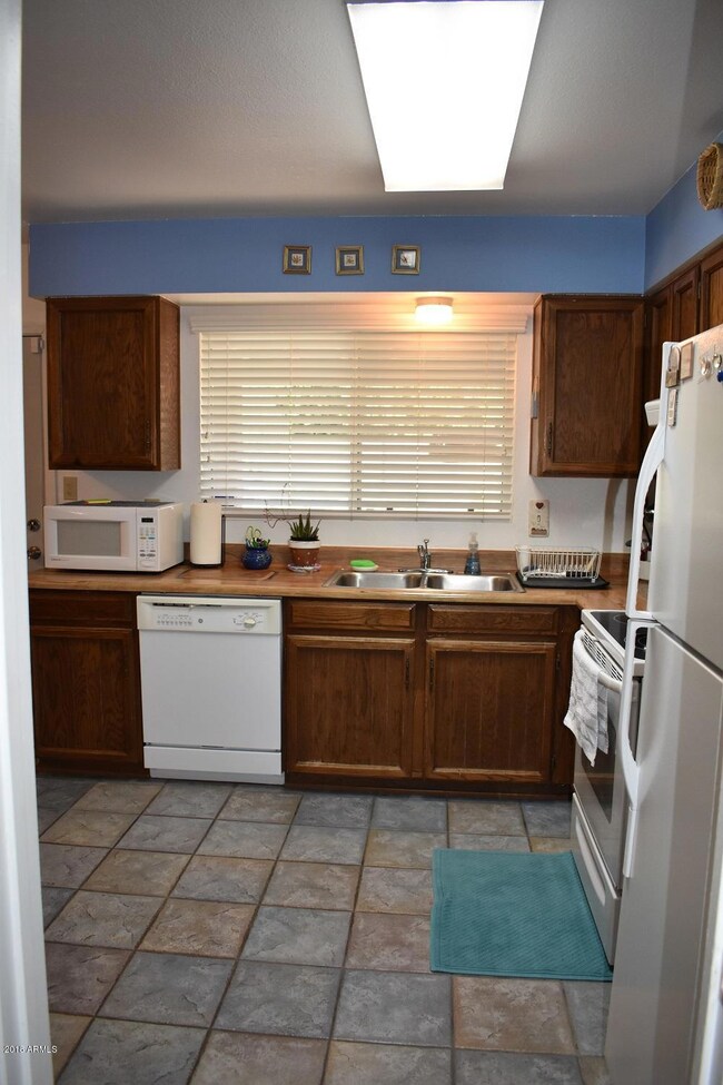 Kitchen window over sink