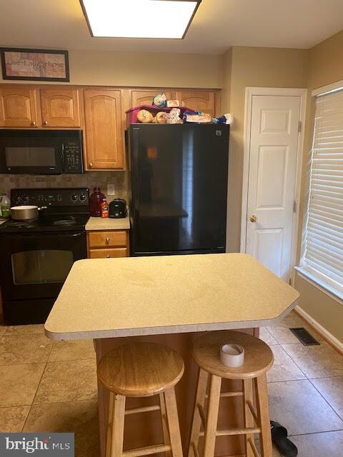 7311 Granite Woods Ct, Windsor Mill, MD 21244 - photo 6