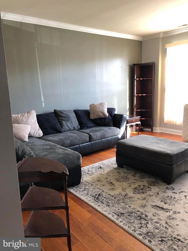 87 Guilford Place, Burlington, NJ 08016 - photo 3