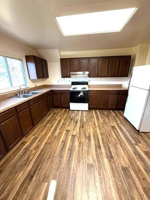 221 E Parrish St, Covington, VA 24426 - photo 5