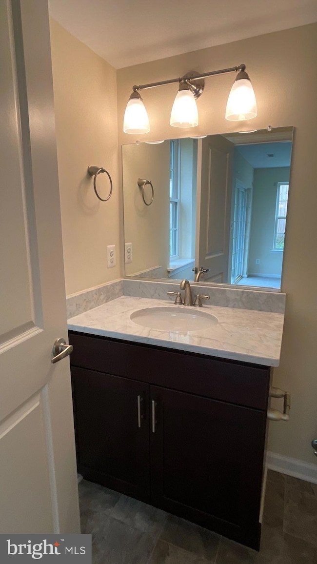 805 Maury Ave, Oxon Hill, MD 20745 - photo 6