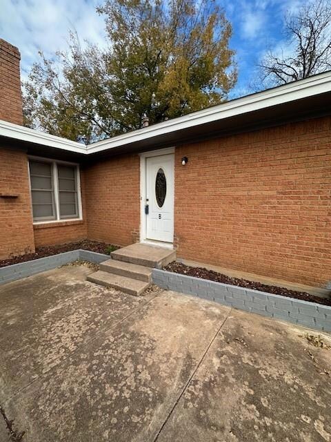 666 E North 16th St unit B, Abilene, TX 79601 - photo 3