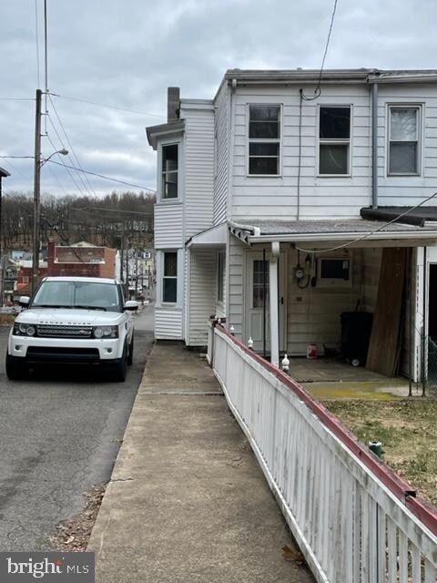 801 Arch St, Ashland, PA 17921 - photo 2