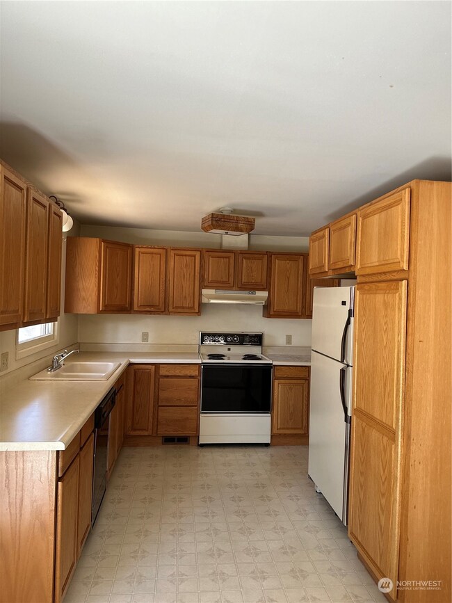 6316 181st Place SW, Lynnwood, WA 98037 - photo 6