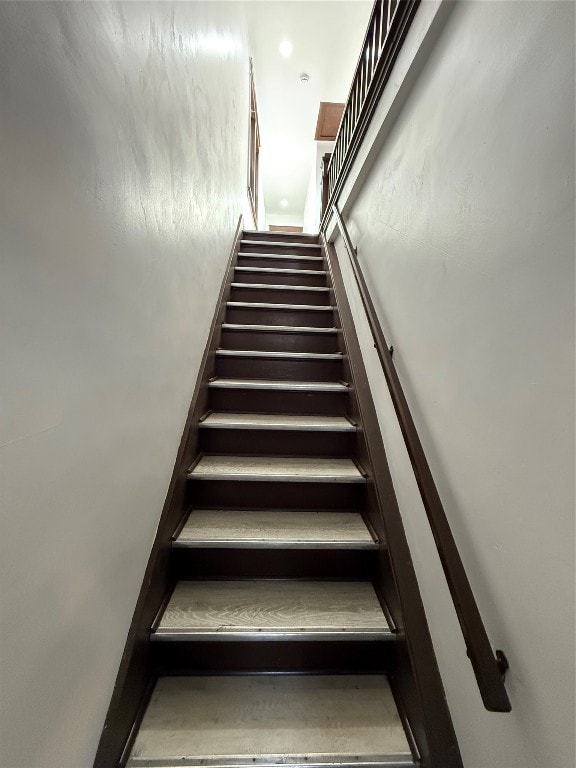 1005 Pine St unit 2, Endicott, NY 13760 - photo 2