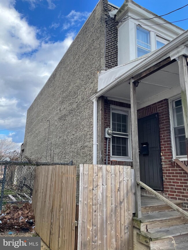 1462 S 4th St, Camden, NJ 08104 - photo 3