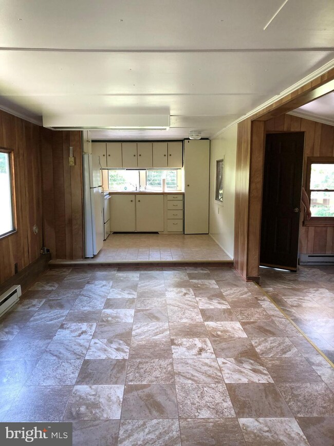 2621 Berryville Pike, Winchester, VA 22603 - photo 4