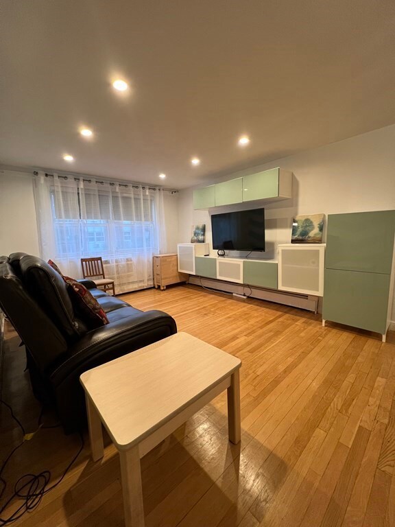 12 Commonwealth Ct unit 6, Brighton, MA 02135 - photo 7