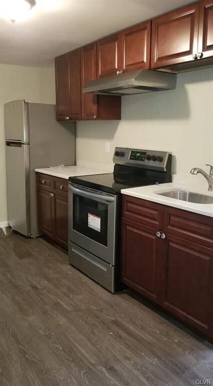 524 W Walnut St unit LL, Allentown, PA 18101 - photo 3