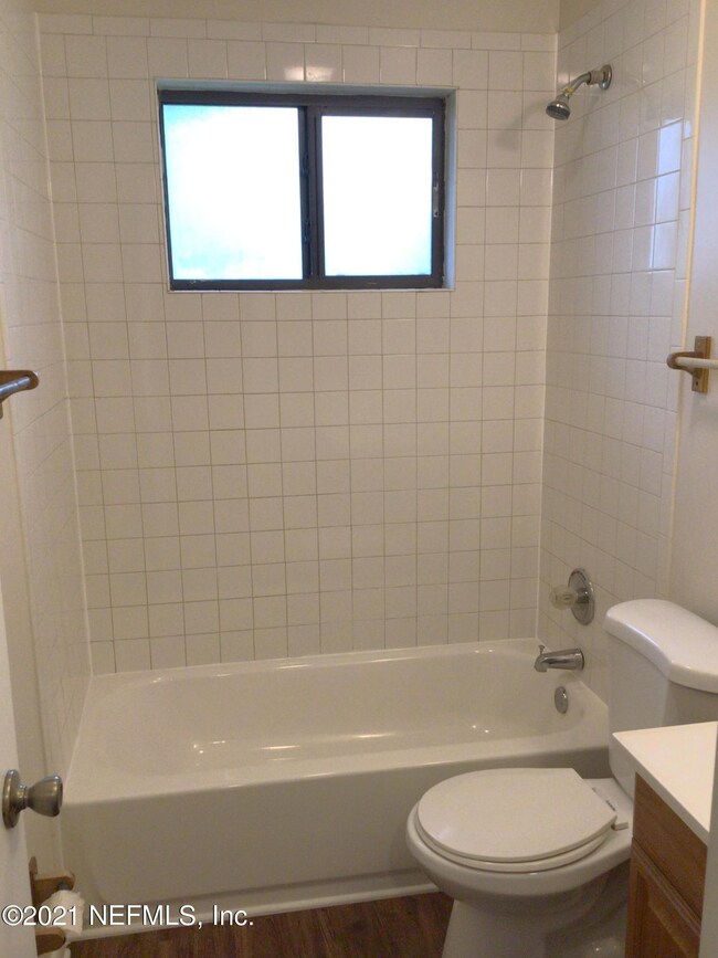 5232 Westchase Ct unit 2, Jacksonville, FL 32210 - photo 6