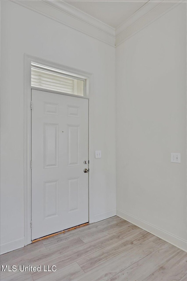 06-713 Huntington Cove