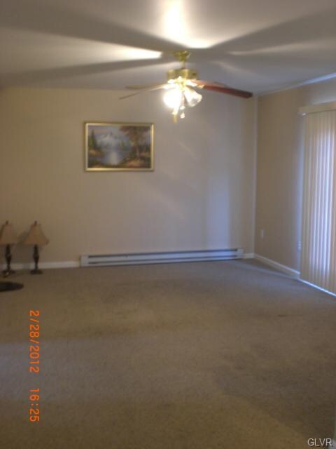 2010 Wood St, Whitehall, PA 18052 - photo 5