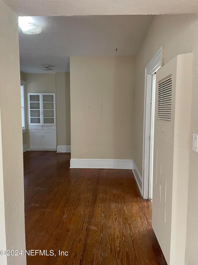 1653 Euclid St unit 2, Jacksonville, FL 32210 - photo 6