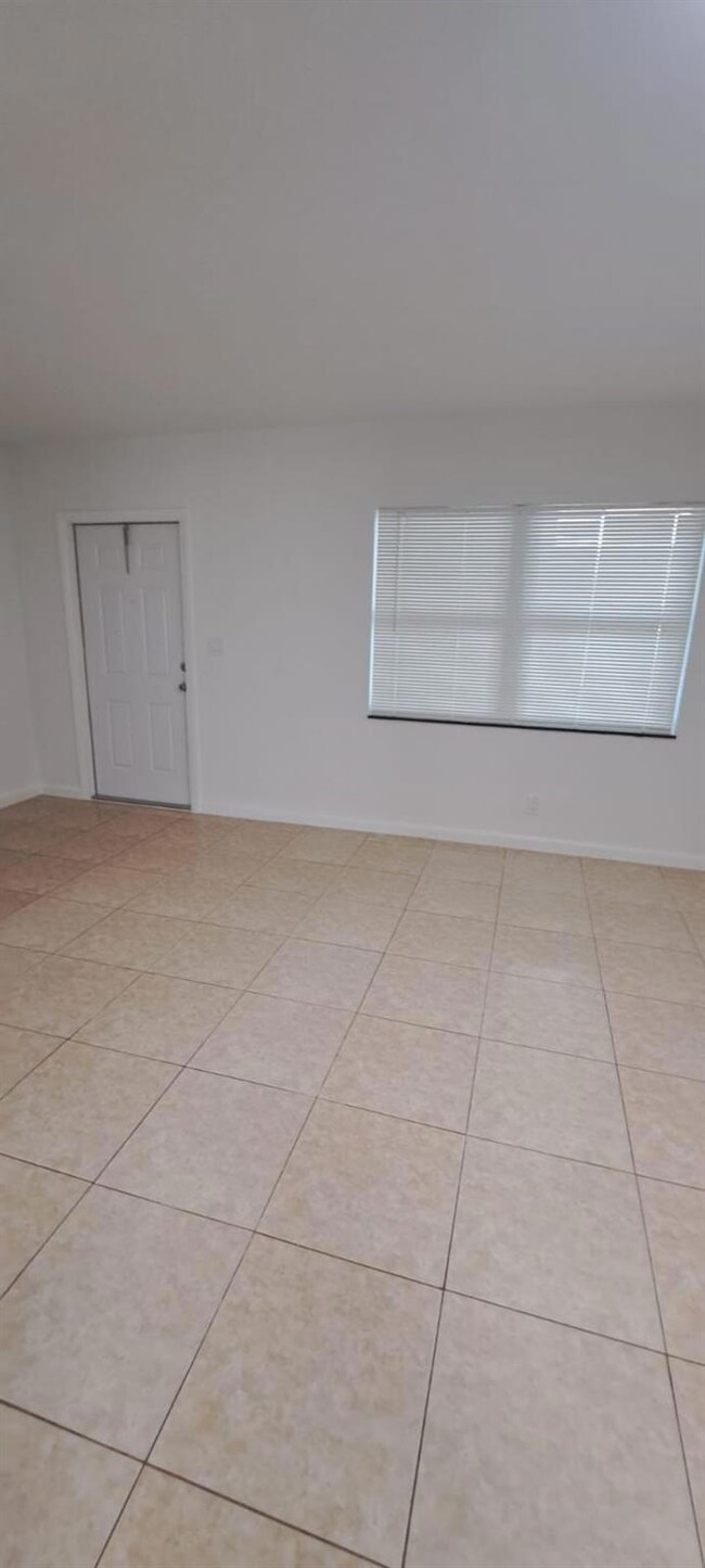 3030 NE 21st Terrace unit 8, Fort Lauderdale, FL 33306 - photo 6