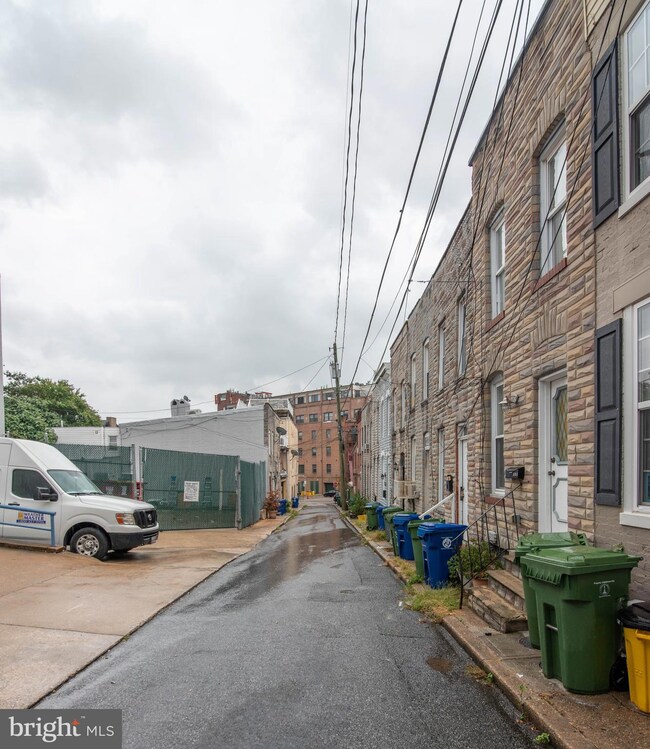 506 S Duncan St, Baltimore, MD 21231 - photo 4