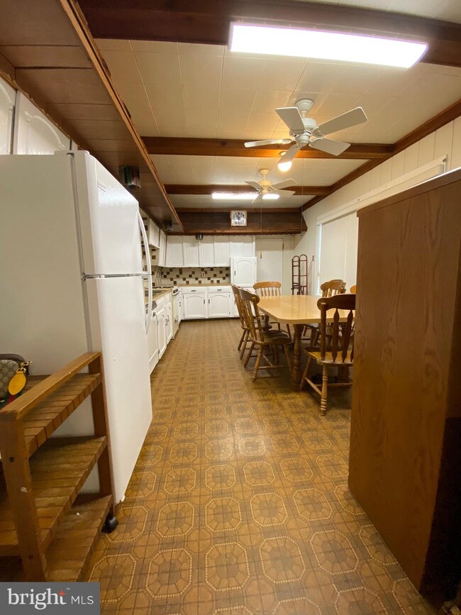 113 Franklin St, Trenton, NJ 08611 - photo 4