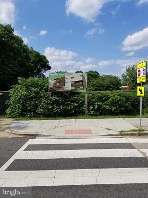 4727 Sheriff Rd NE, Washington, DC 20019 - photo 2