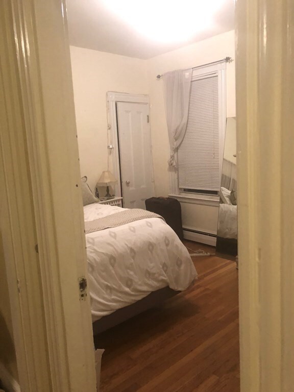 184 L St unit 3, Boston, MA 02127 - photo 5