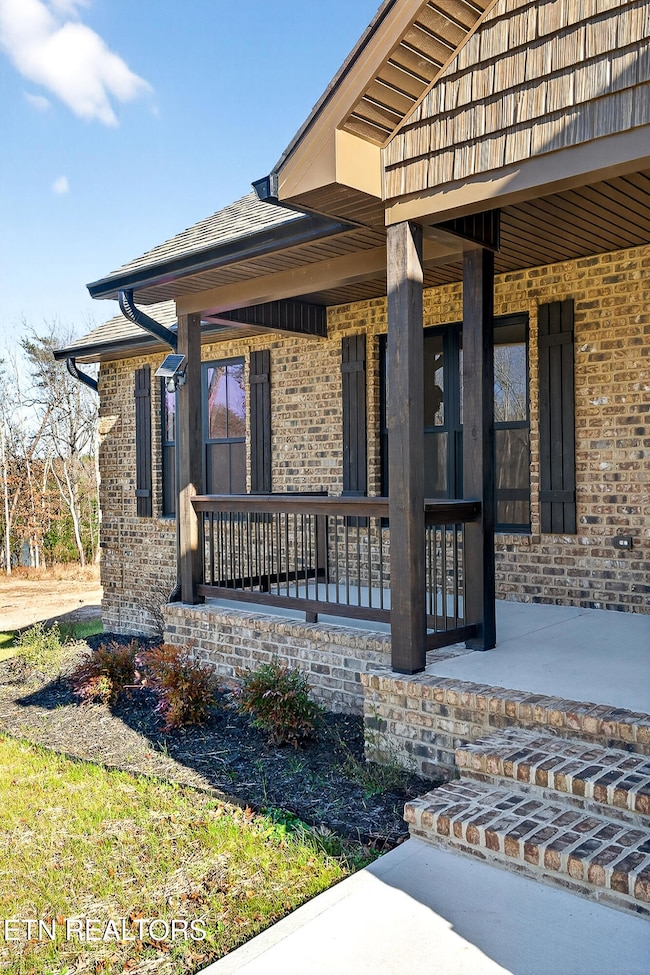 6 Riverchase Dr, Crossville, TN 38571 - photo 5