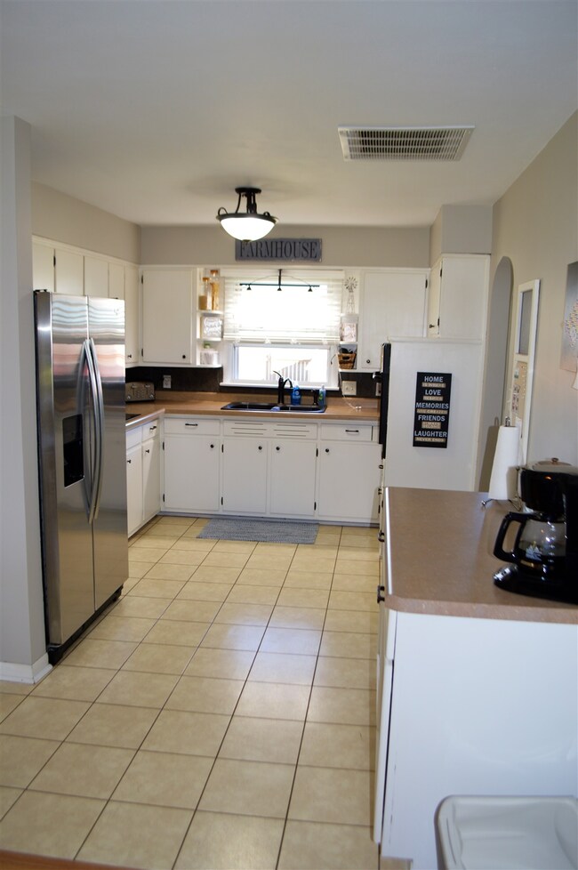 1007 E 3rd St, Fowler, IN 47944 - photo 4