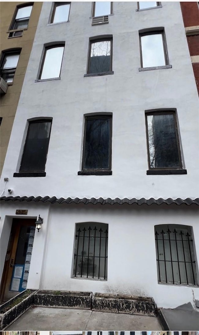 437 W 43rd St unit 1, New York, NY 10036 - photo 2