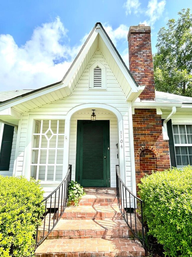Built 1933 Historic District