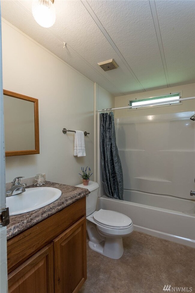 9534 SW Gorsuch Rd, Vashon, WA 98070 - photo 3