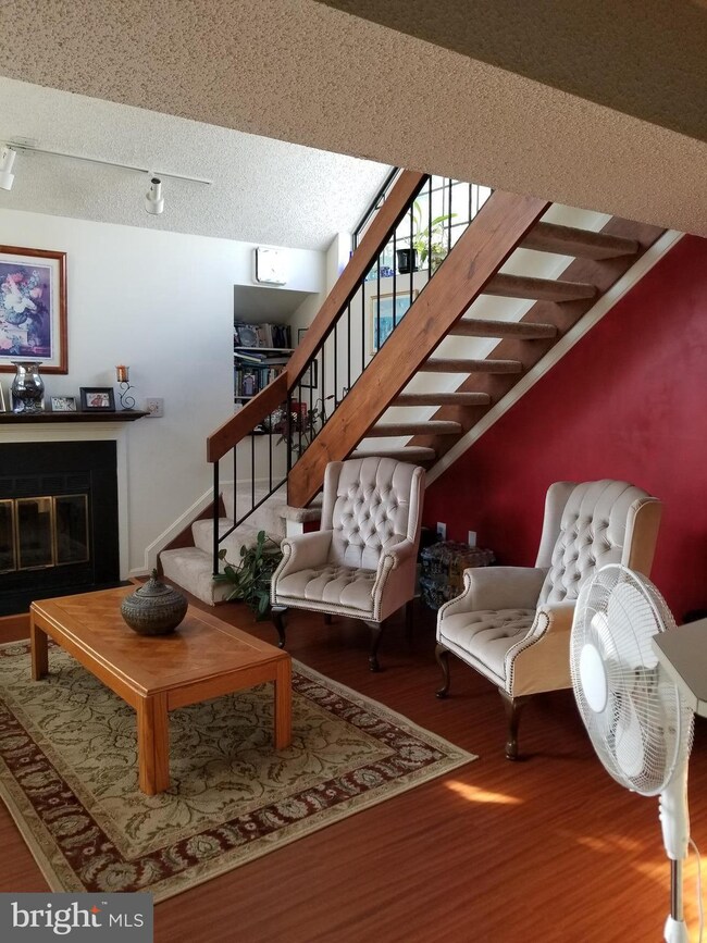 14008 Justin Way unit 7B, Laurel, MD 20707 - photo 3