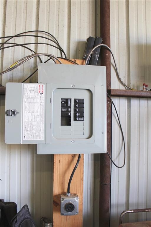 20294 E 1112 Rd, Elk City, OK 73644 - photo 3