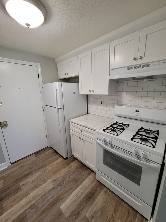 55 Broad St unit 6, Lynn, MA 01902 - photo 5