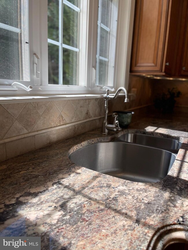 7607 Donerail Ct, Chesapeake Beach, MD 20732 - photo 5