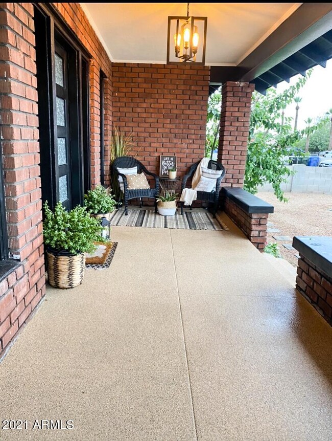 1629 E Brill St, Phoenix, AZ 85006 - photo 3