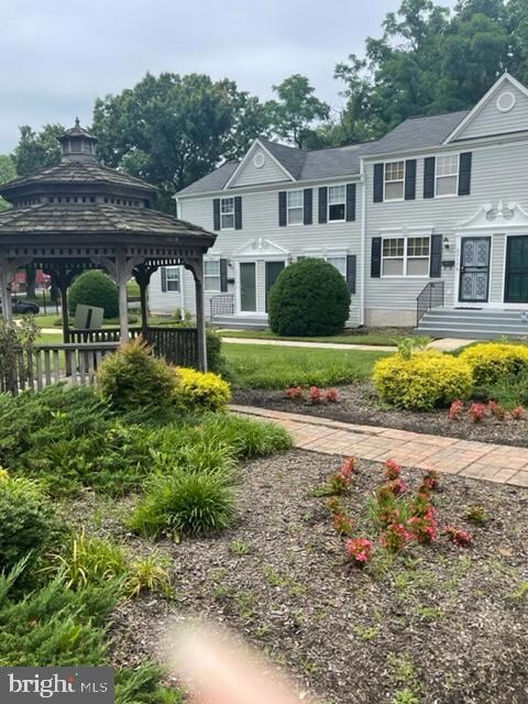 2517 Kent Town Place unit A, Hyattsville, MD 20785 - photo 2