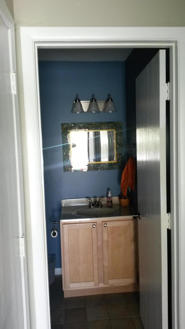half bath2