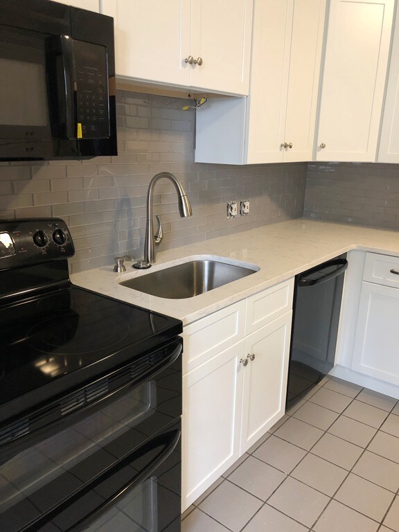 7 Graham Terrace unit 1, Quincy, MA 02169 - photo 5