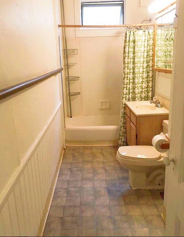 5 Arnold Ct unit 2, Somerville, MA 02143 - photo 7