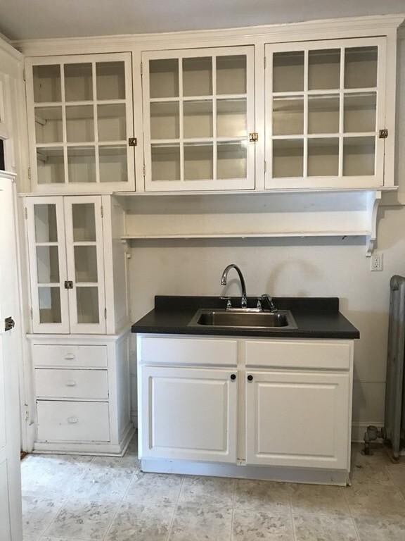 39 Oconnor Ave unit 2R, Holyoke, MA 01040 - photo 3