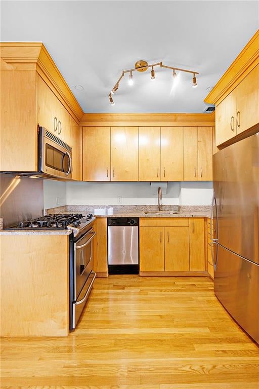 2570 E 17th St unit 2C, Brooklyn, NY 11235 - photo 2