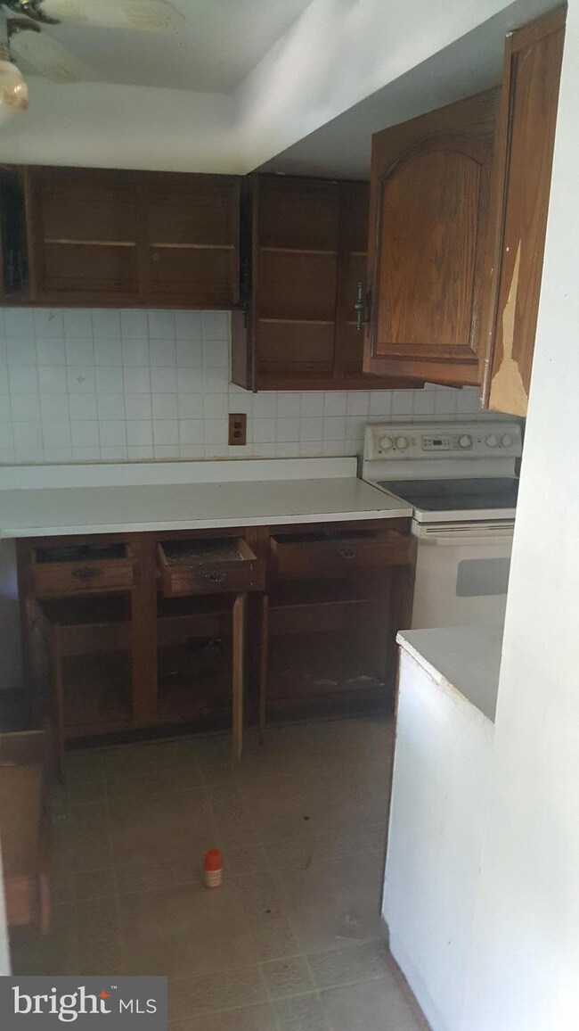 4802 7th St NE, Washington, DC 20017 - photo 3