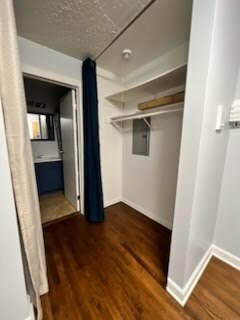 8999 Kennedy Dr unit 1B, Des Plaines, IL 60016 - photo 7