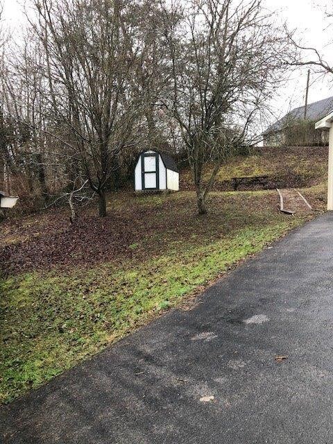 991 Scaffold Cane Rd, Berea, KY 40403 - photo 6