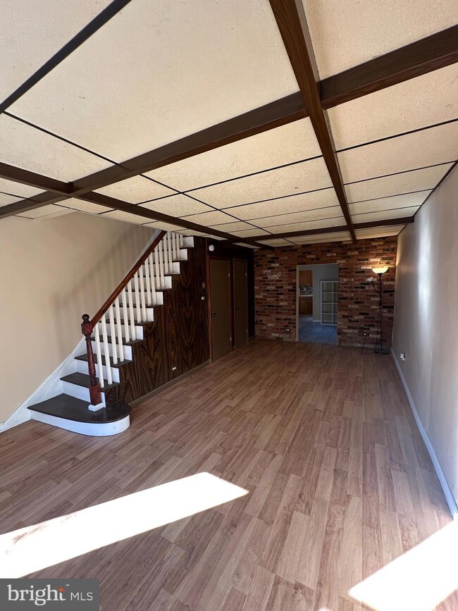 119 Tree St, Philadelphia, PA 19148 - photo 3