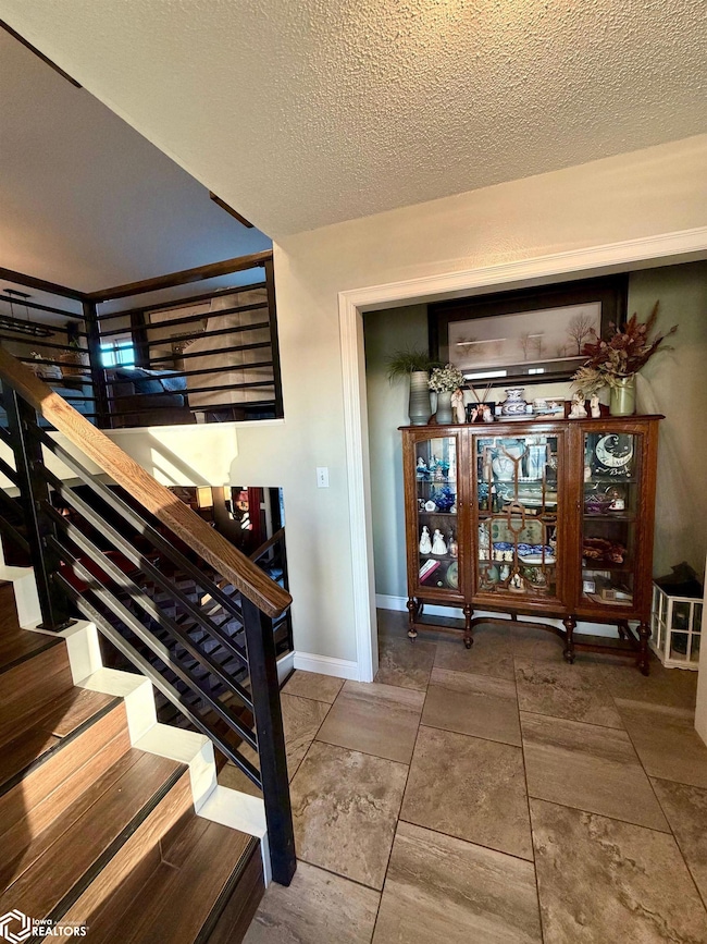 1513 2nd St SW, Clarion, IA 50525 - photo 5