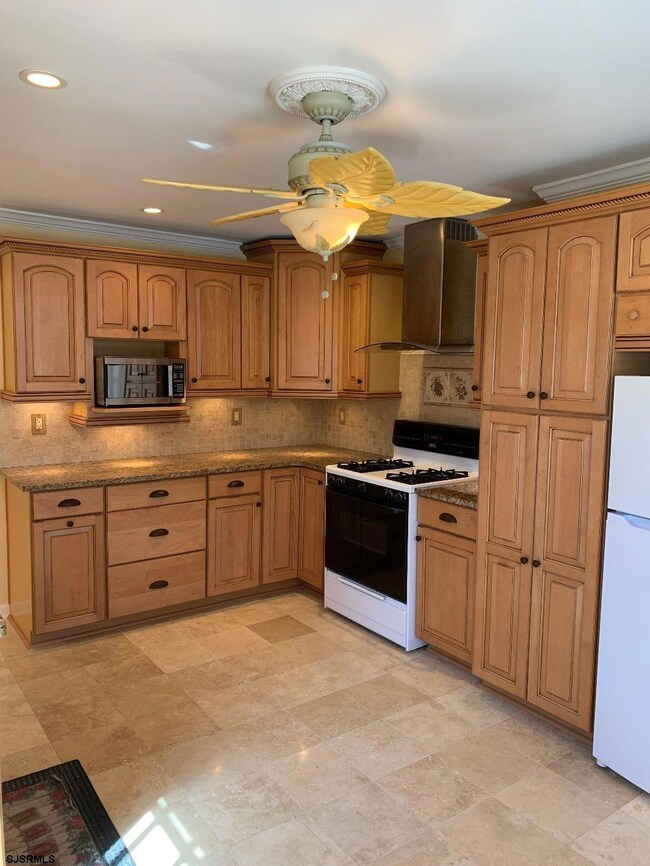 303 Marvin Ave, Linwood, NJ 08221 - photo 2