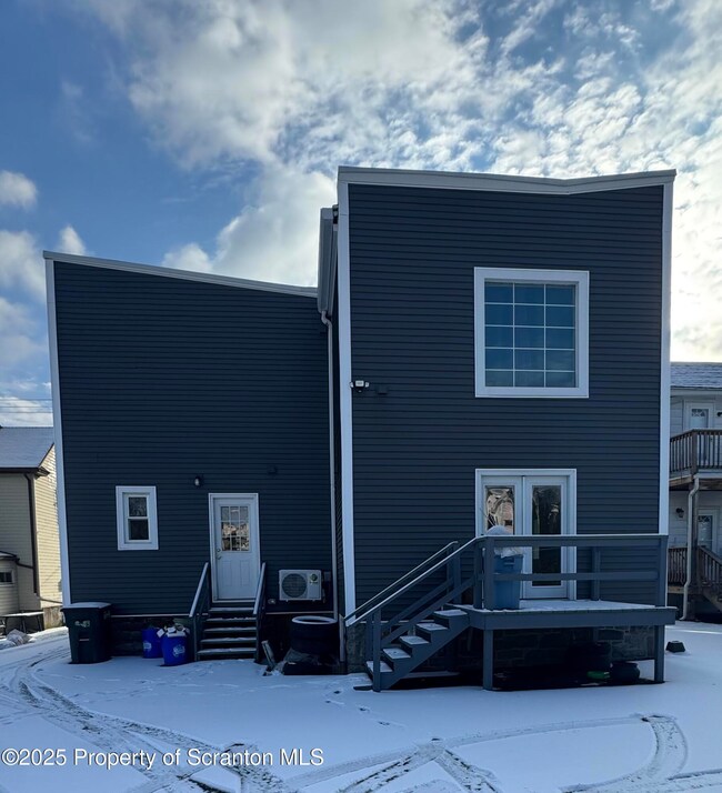 1019 Wheeler Ave unit 1021, Scranton, PA 18510 - photo 2