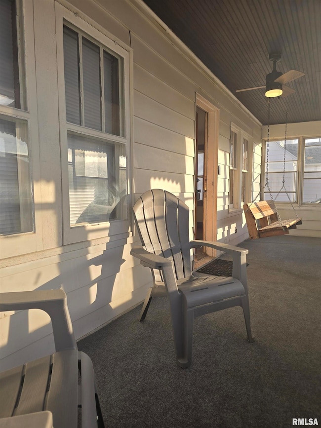 1321 Center St, Pekin, IL 61554 - photo 6